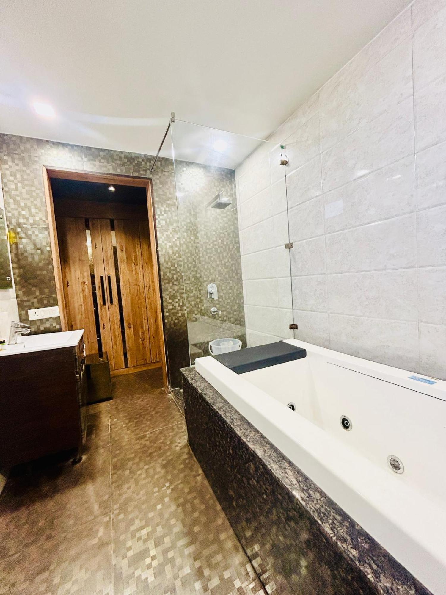 Hotel Gold Souk - Karol Bagh Delhi  Exterior foto