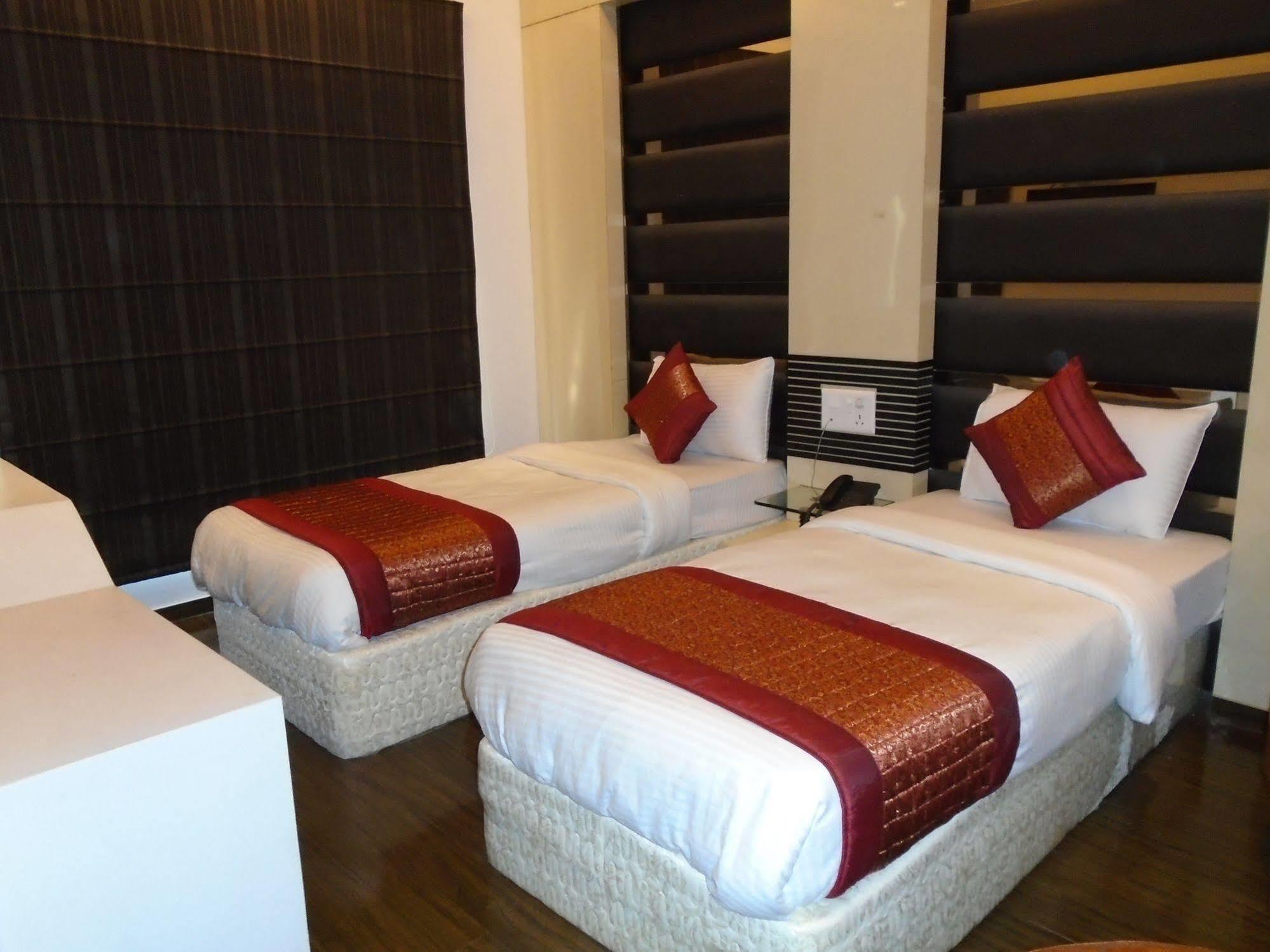 Hotel Gold Souk - Karol Bagh Delhi  Exterior foto